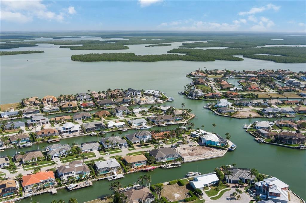 MARCO ISLAND - Residential