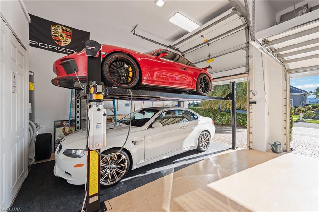 MARCO ISLAND - Residential