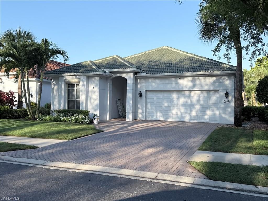Photo of 3599 Grand Cypress DR, NAPLES, FL 34119 (MLS # 226013407)