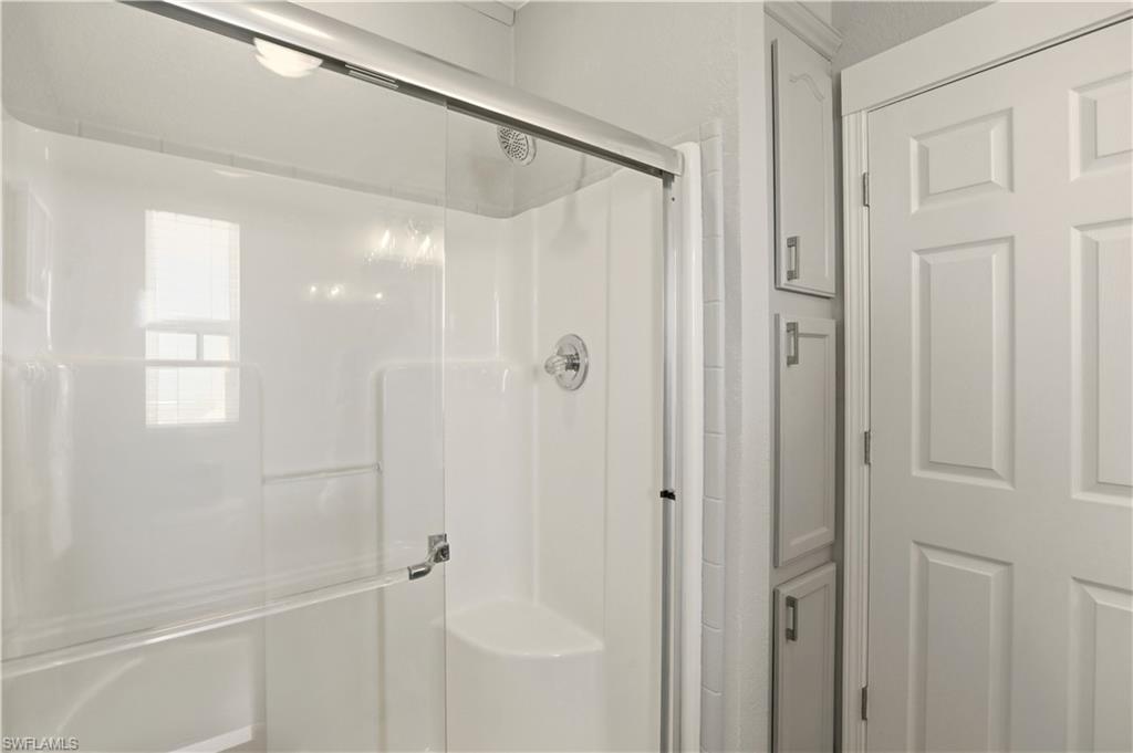 SUNSET - Residential Lease