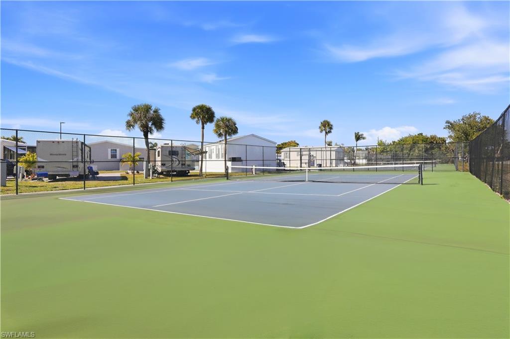 SUNSET - Residential Lease