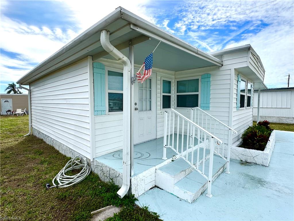 IMPERIAL HARBOR - Residential