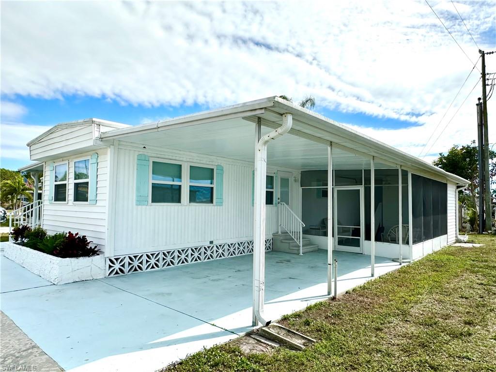 IMPERIAL HARBOR - Residential