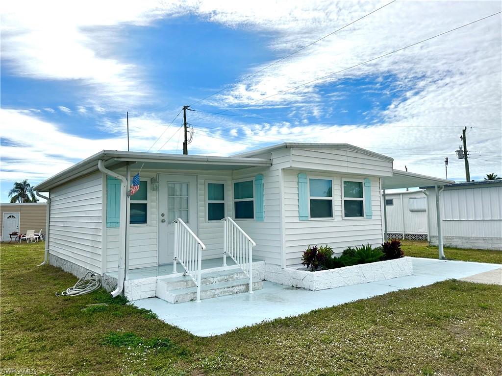 IMPERIAL HARBOR - Residential