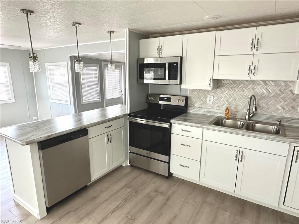 IMPERIAL HARBOR - Residential