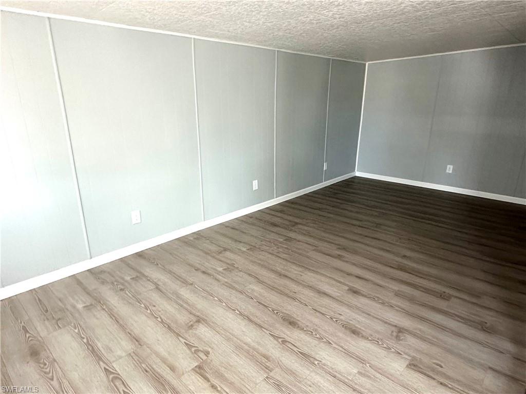 IMPERIAL HARBOR - Residential