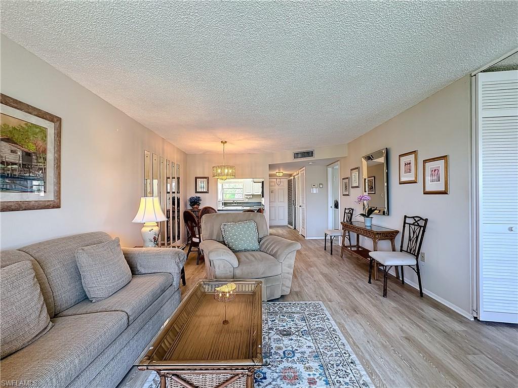 TURTLE LAKE GOLF COLONY - Residential Lease