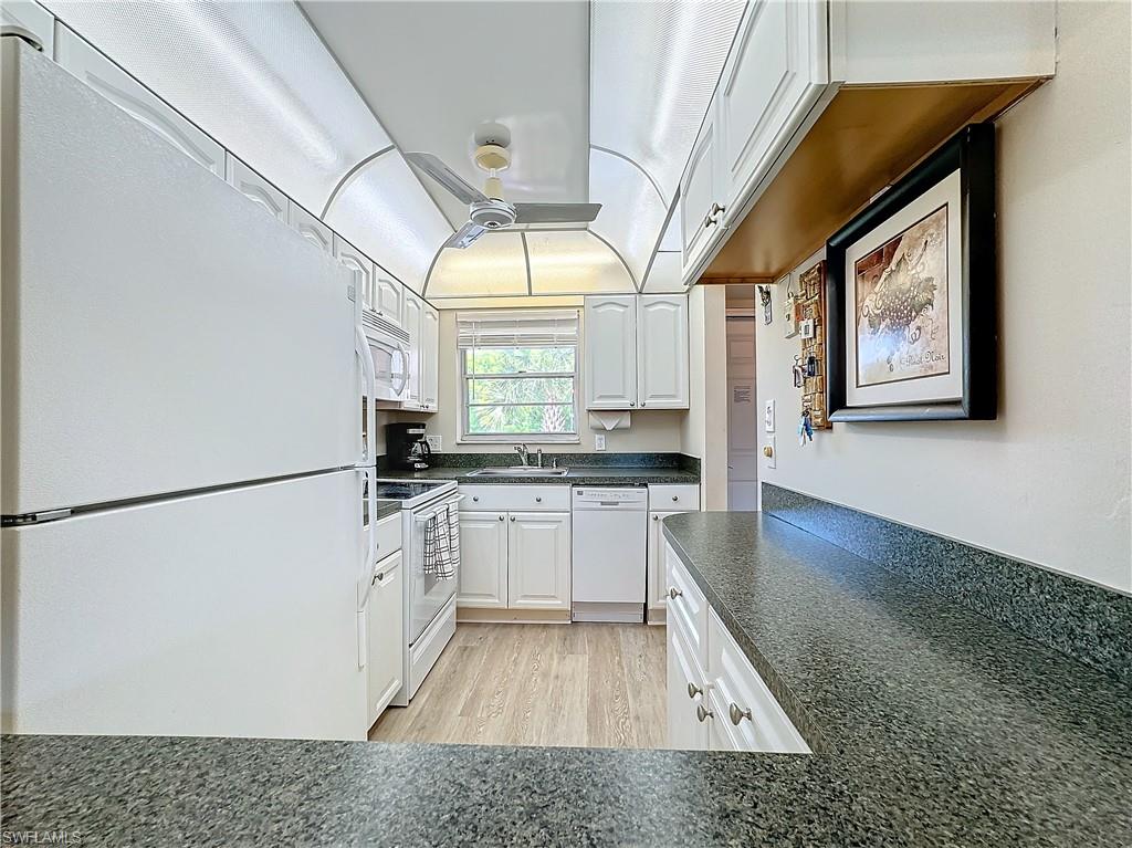 TURTLE LAKE GOLF COLONY - Residential Lease