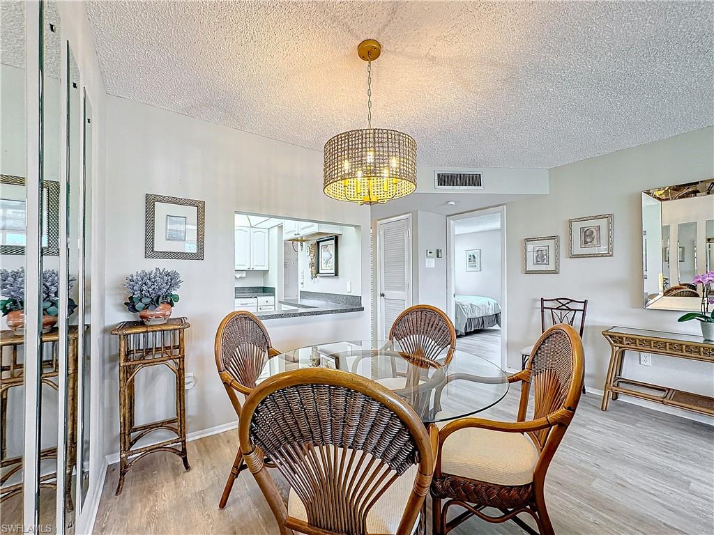 TURTLE LAKE GOLF COLONY - Residential Lease