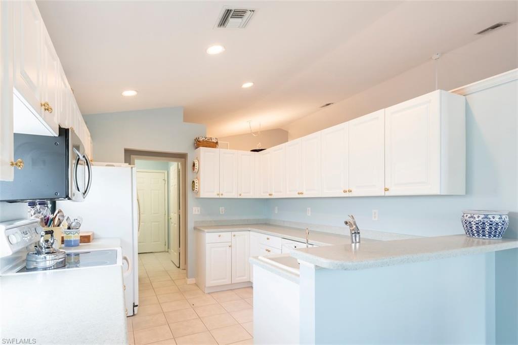 BOUGAIN VILLAGE - Residential