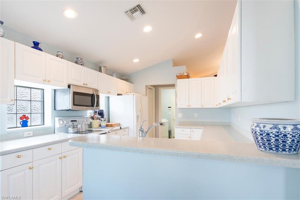 BOUGAIN VILLAGE - Residential