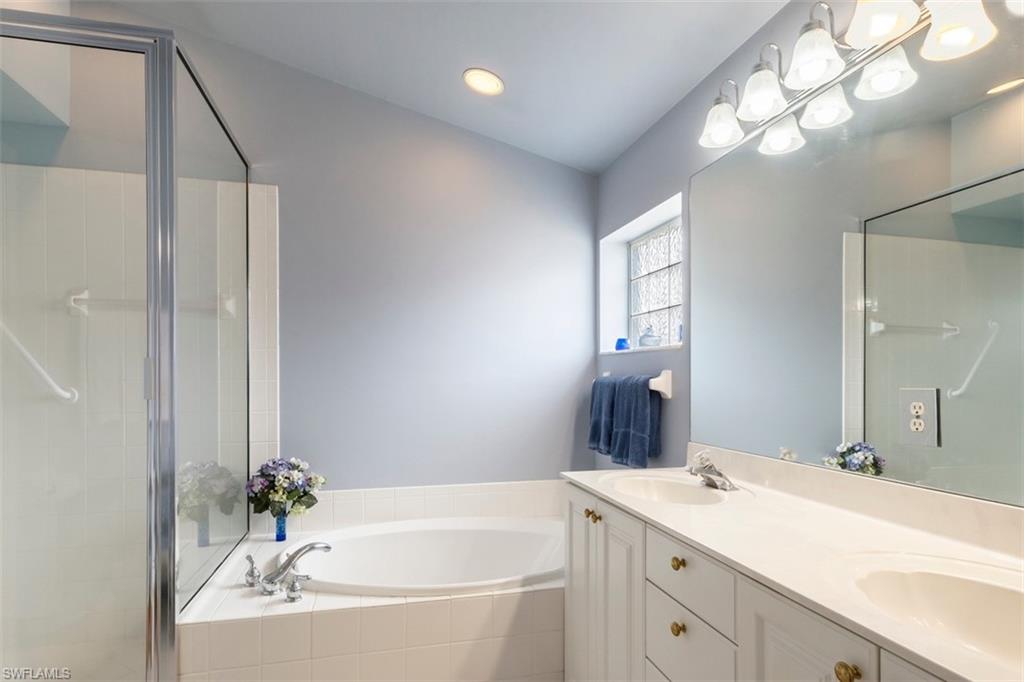 BOUGAIN VILLAGE - Residential