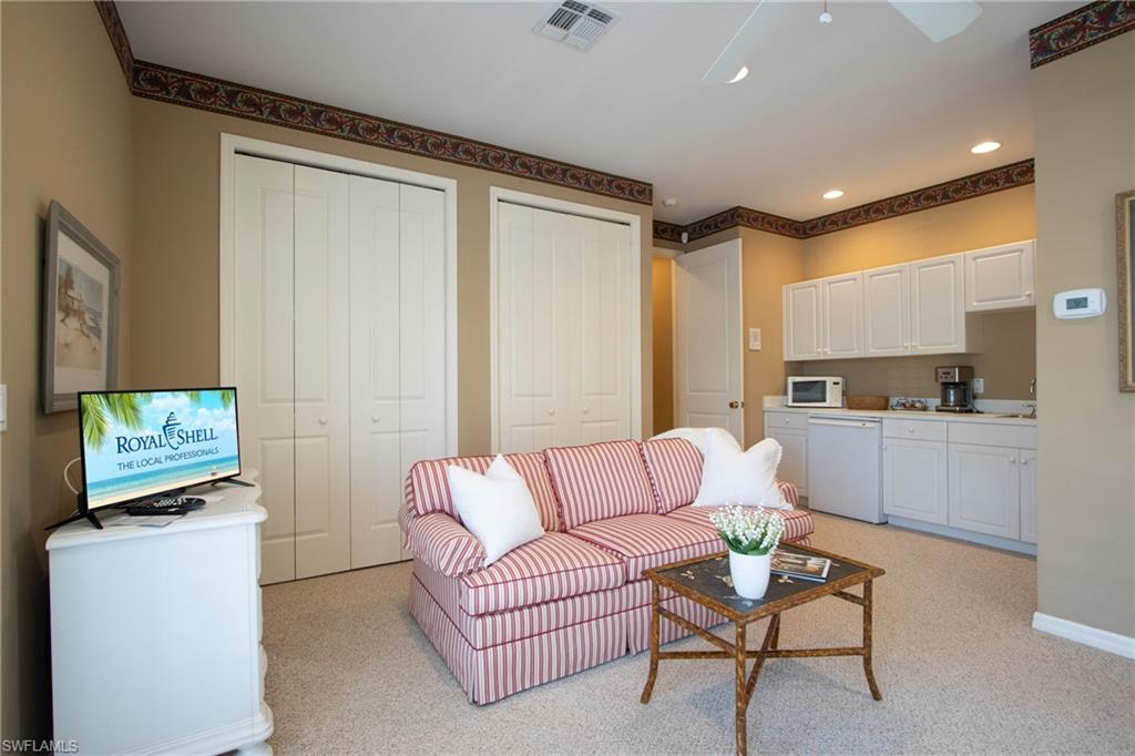 OLDE NAPLES - Residential Lease