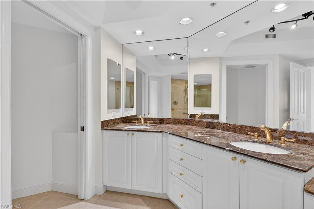 AVERSANA - Residential