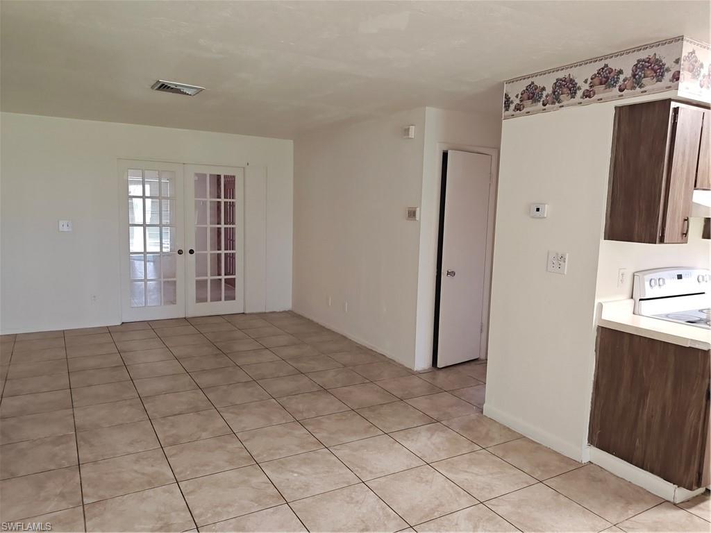 NORTH FORT MYERS - Residential