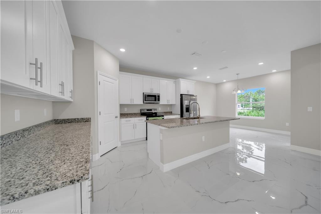 LEHIGH ACRES - Residential Lease