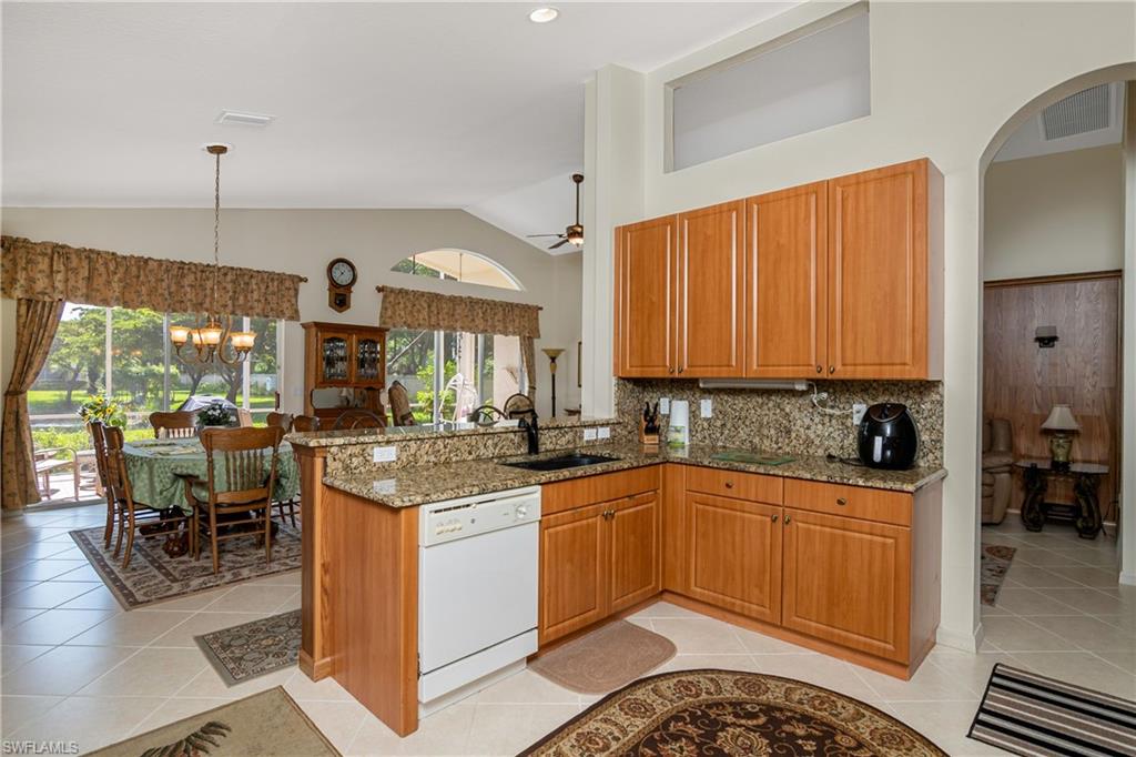 CASCADES AT ESTERO - Residential