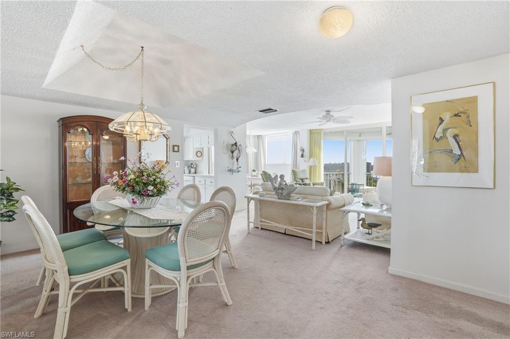 MARINA TOWERS & YACHT CLUB - Residential