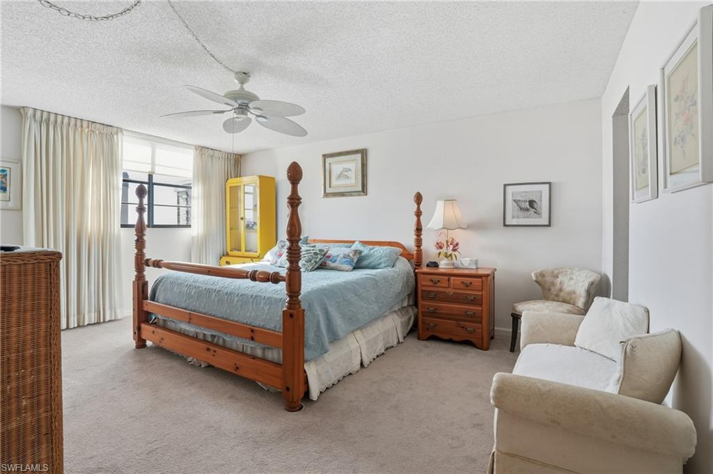 MARINA TOWERS & YACHT CLUB - Residential