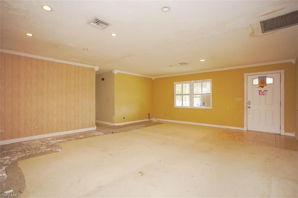 GOLDEN GATE CITY - Residential