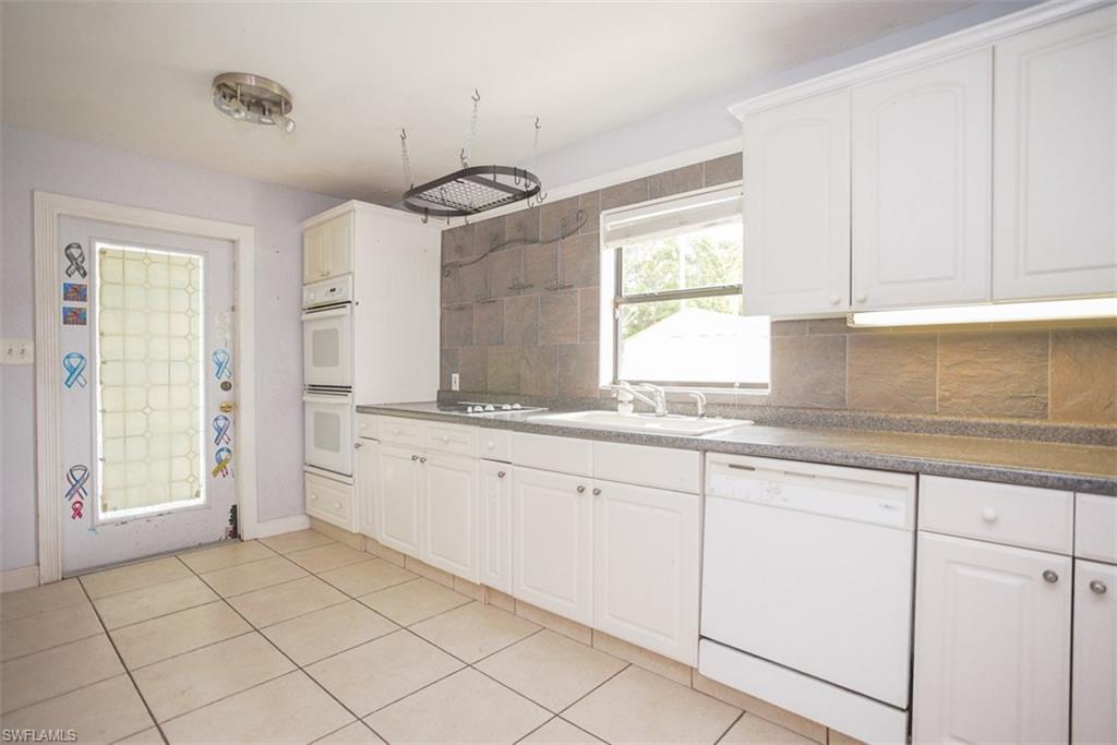 GOLDEN GATE CITY - Residential