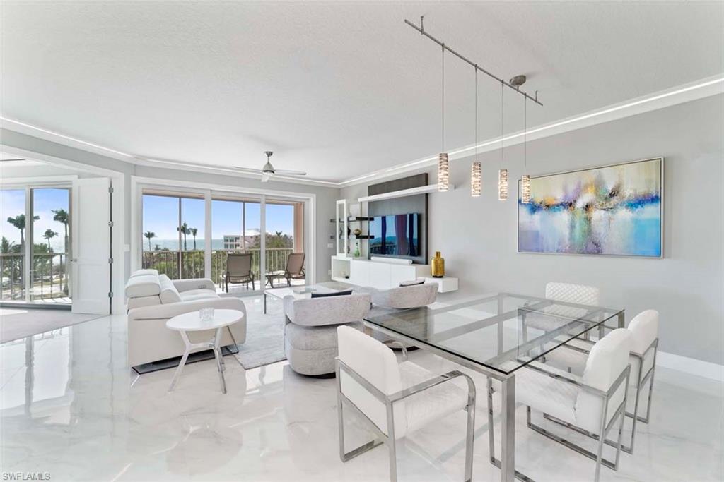 BAREFOOT BEACH CLUB - Residential