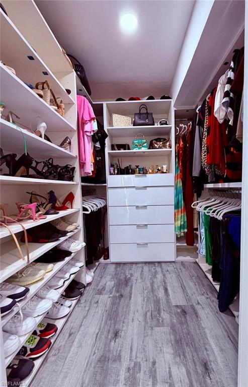 MIRAMAR - Residential