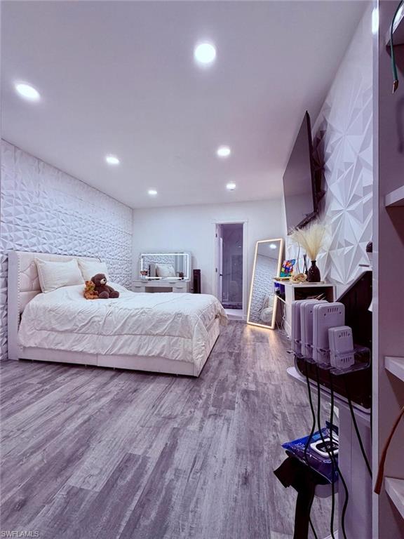 MIRAMAR - Residential