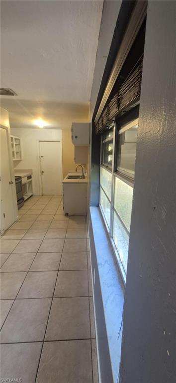 FORT MYERS SHORES - Residential