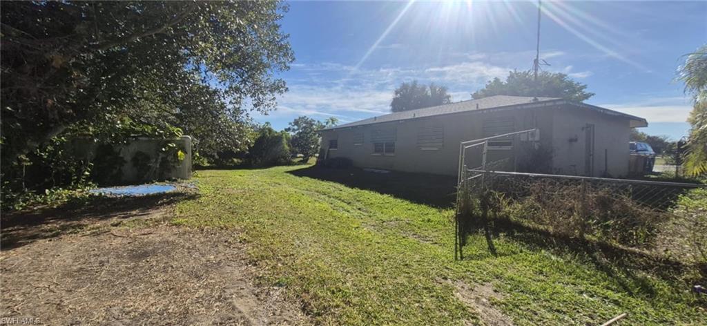 FORT MYERS SHORES - Residential