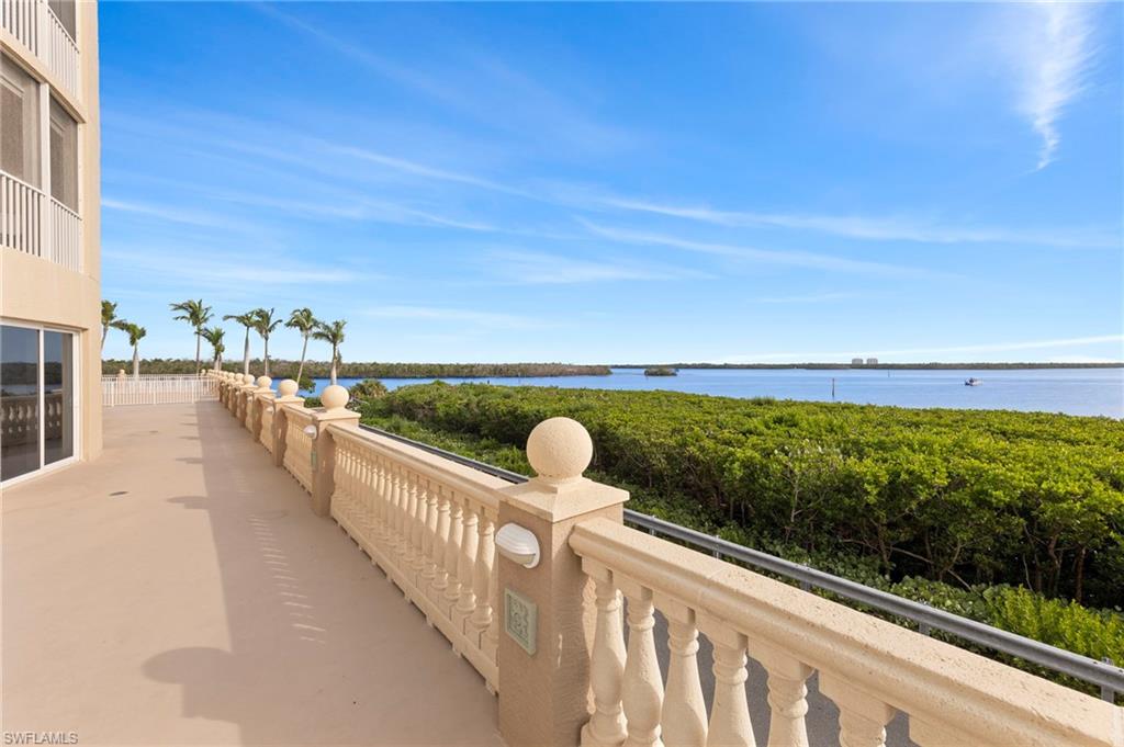 WATERSIDE AT BAY BEACH - Residential