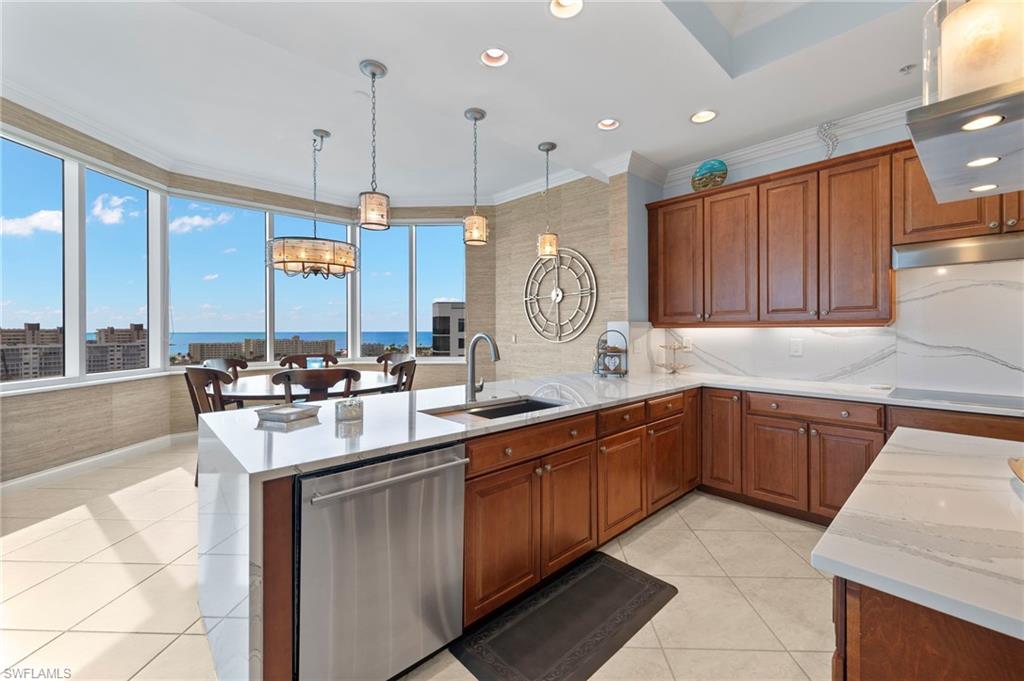 WATERSIDE AT BAY BEACH - Residential