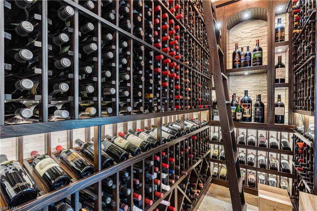 QUAIL WEST - Residential