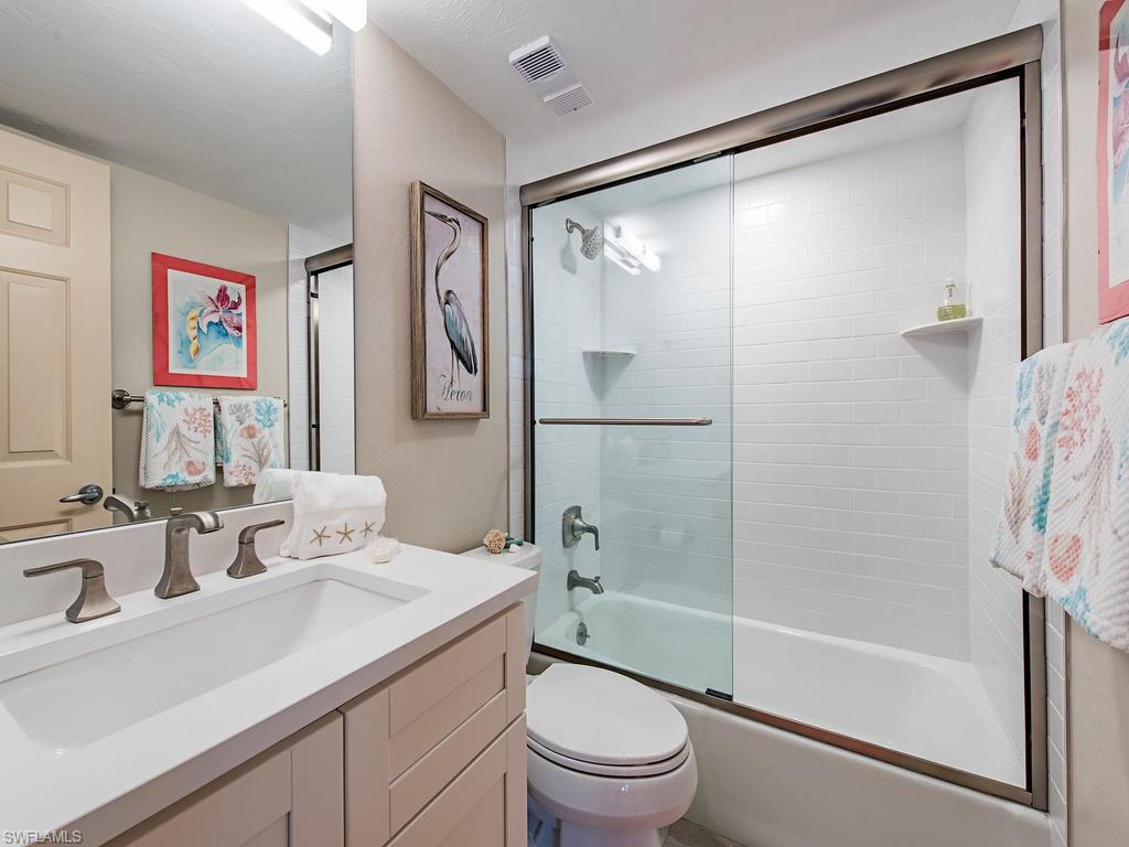 ADMIRALTY POINT - Residential