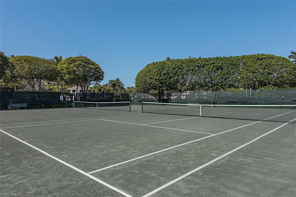 ADMIRALTY POINT - Residential