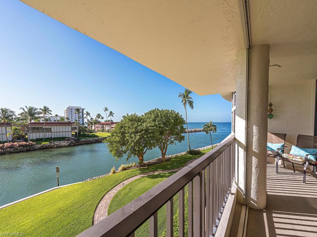 ADMIRALTY POINT - Residential