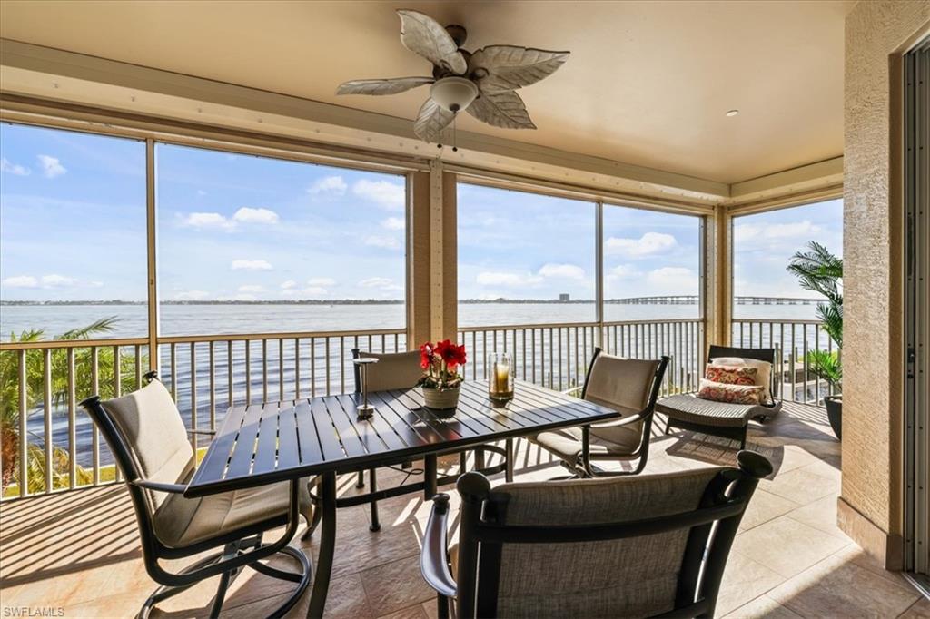 PARADISE POINT - Residential