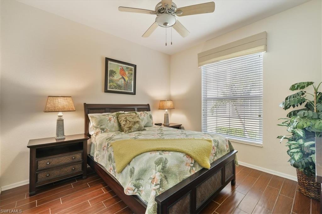 PARADISE POINT - Residential