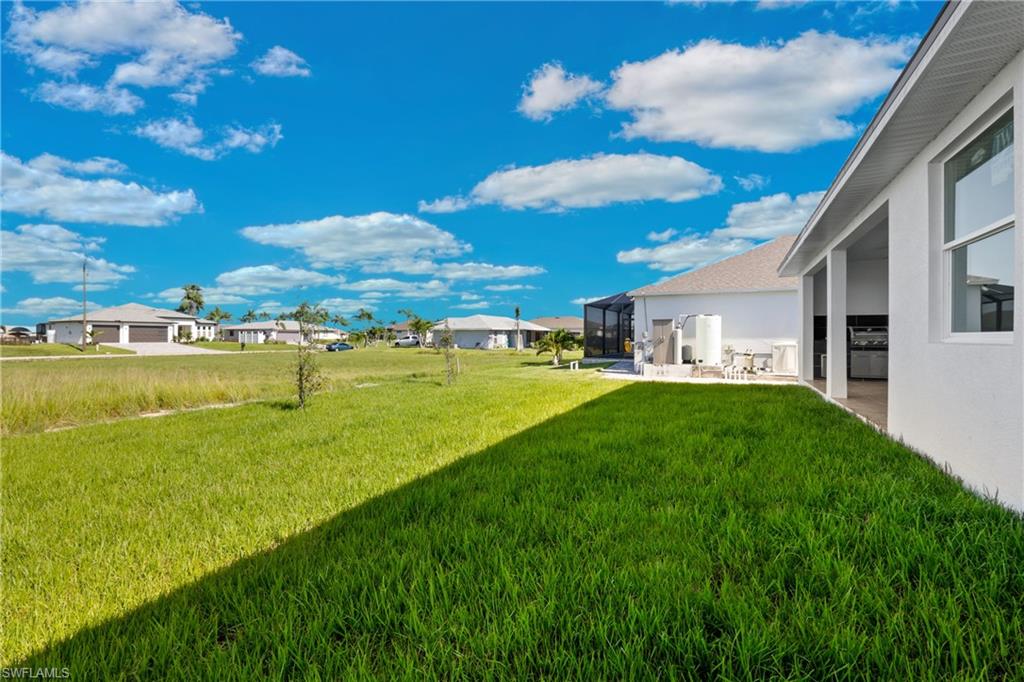 CAPE CORAL - Residential