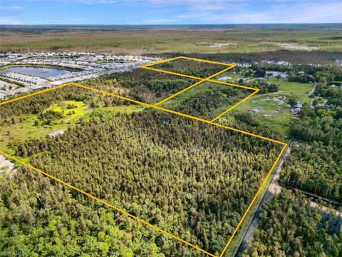 0000 Brandy LN NAPLES FL 34114