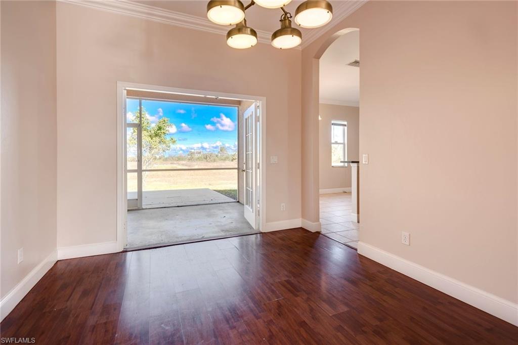 GOLDEN GATE ESTATES - Residential