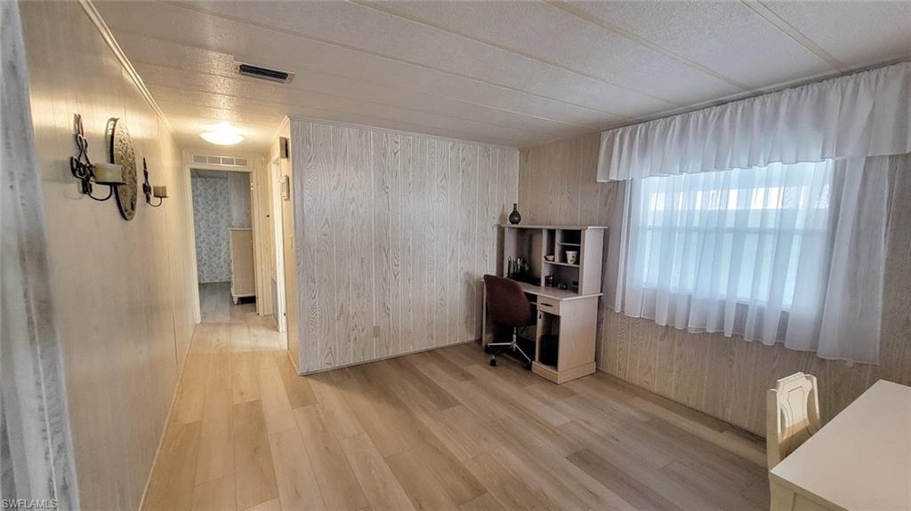 OAK PARK VILLAGE CO-OP INC - Residential