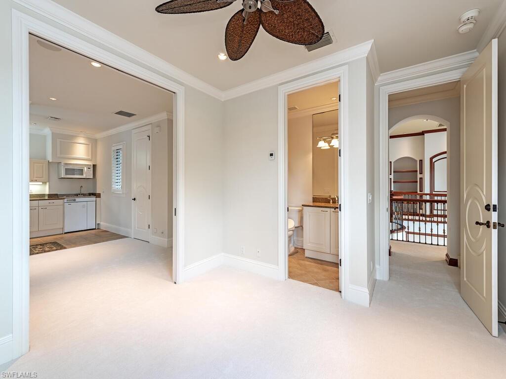 AQUALANE SHORES - Residential