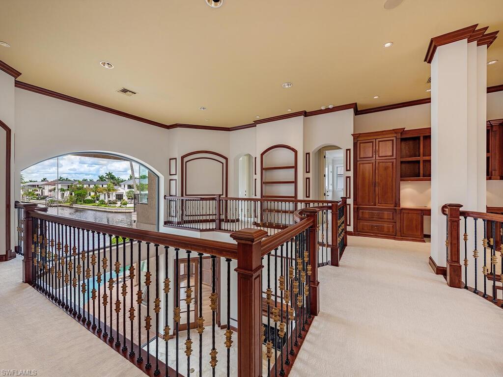 AQUALANE SHORES - Residential