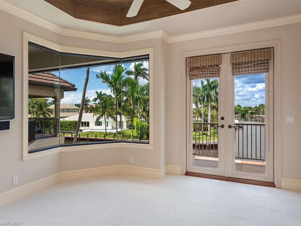 AQUALANE SHORES - Residential