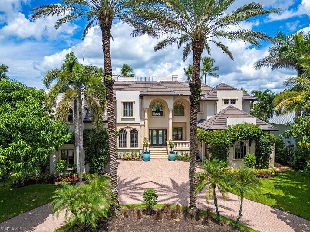 AQUALANE SHORES - Residential