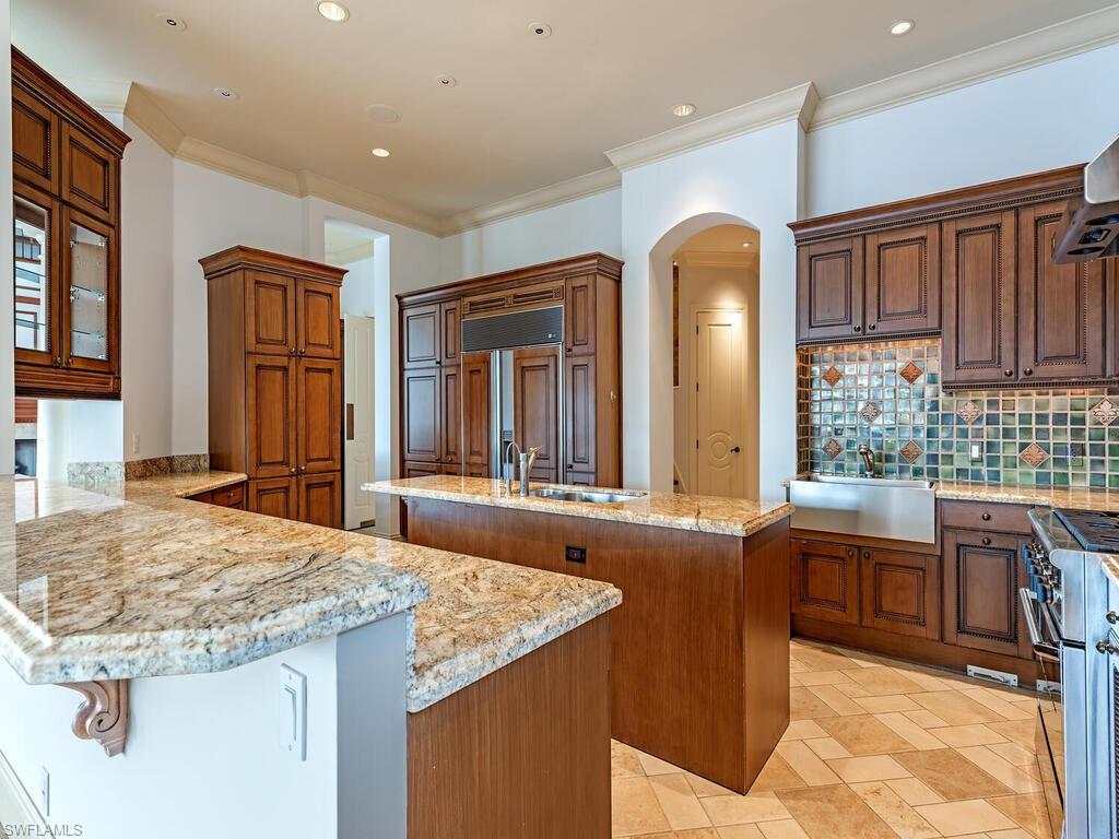 AQUALANE SHORES - Residential