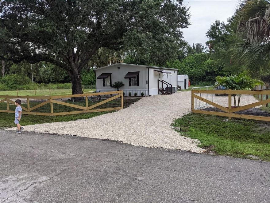 FANTASTIC ADORABLE freshly renovated home consists of 2 bedrooms and 1 bathroom with an open living/dining/kitchen area and includes inside laundry. New fence all around, New Air-conditioner, New electric around the whole house as well as the electric panel, New plumbing all around the house, New sub-flooring, New title around the whole house, New LED lighting, New appliances, granite in the kitchen and bathroom, New drywall and base boards, New doors/closet doors/toilet, pretty much a brand new house. You will be able to fit all your toys, boats, or RV.   The location is in close proximity to Fort Myers, Punta Gorda, Cape Coral, I-75 and with easy access to shopping/dining and recreation. Live in it or rent it out!! Make your appointment and stop by today! SELLER FINANCING AVAILABLE!
Move in ready...