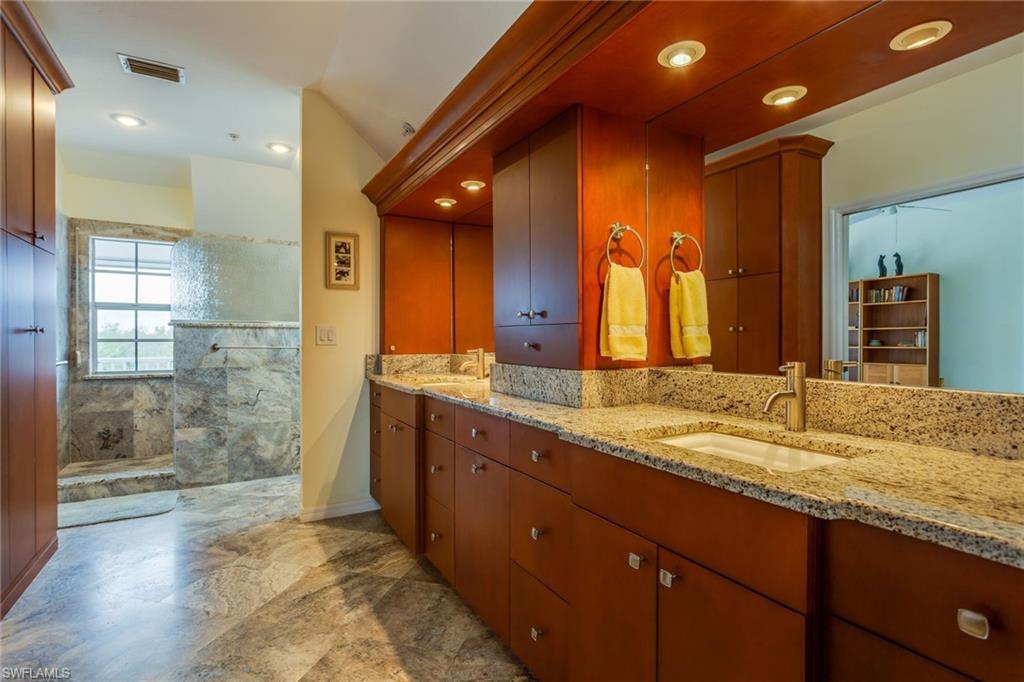 PALM ISLES - Residential