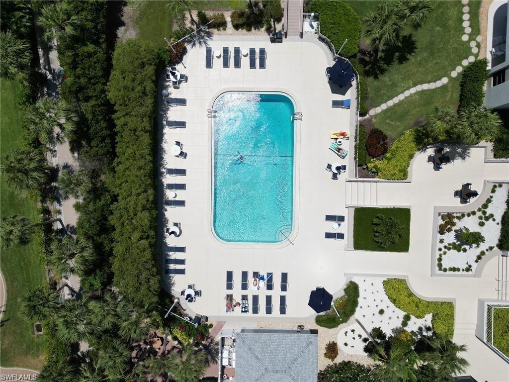 ROYAL SEAFARER - Residential